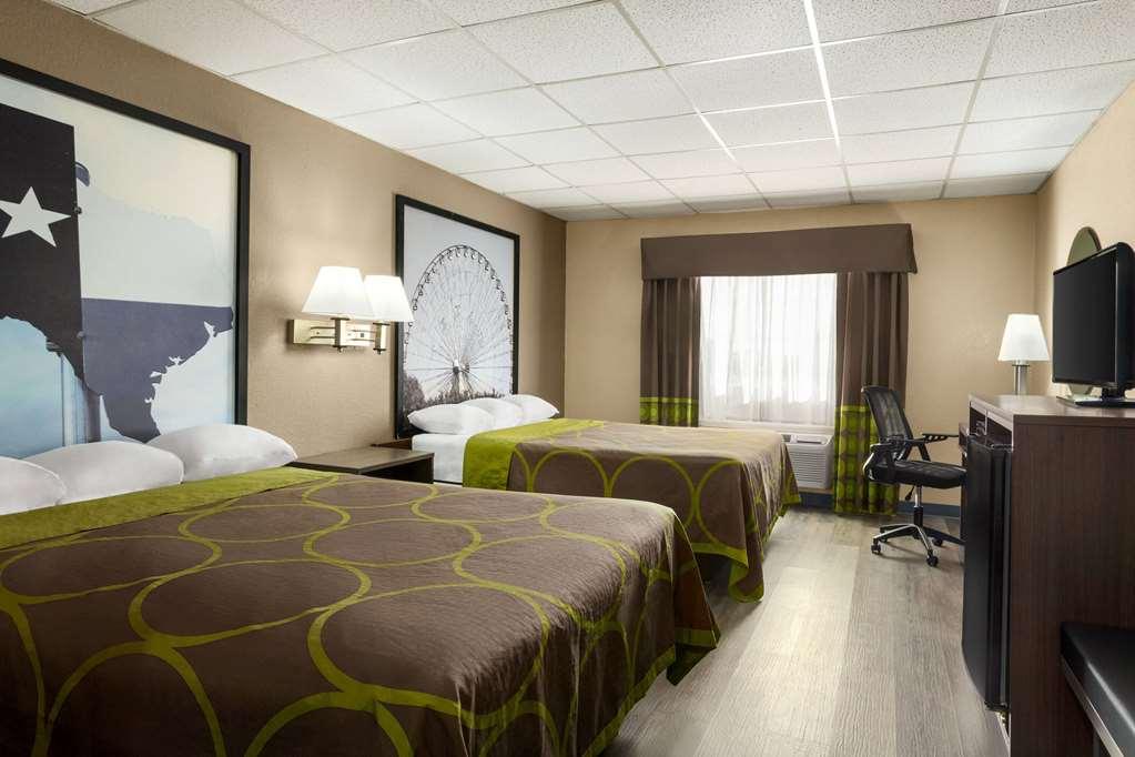 Super 8 By Wyndham Tx Hotel 3*